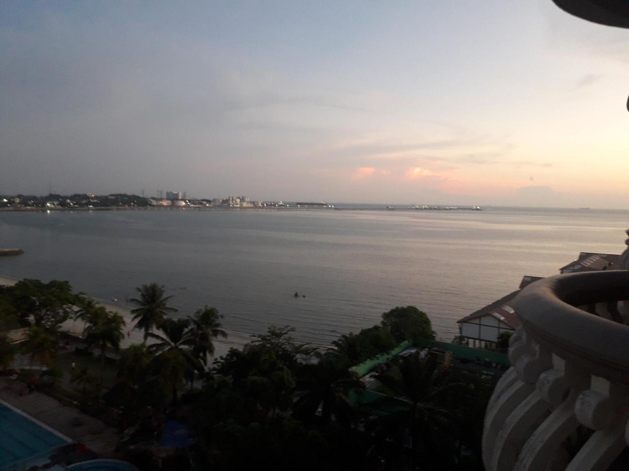 Block B And A Glory Beach Resort Port Dickson Exterior foto