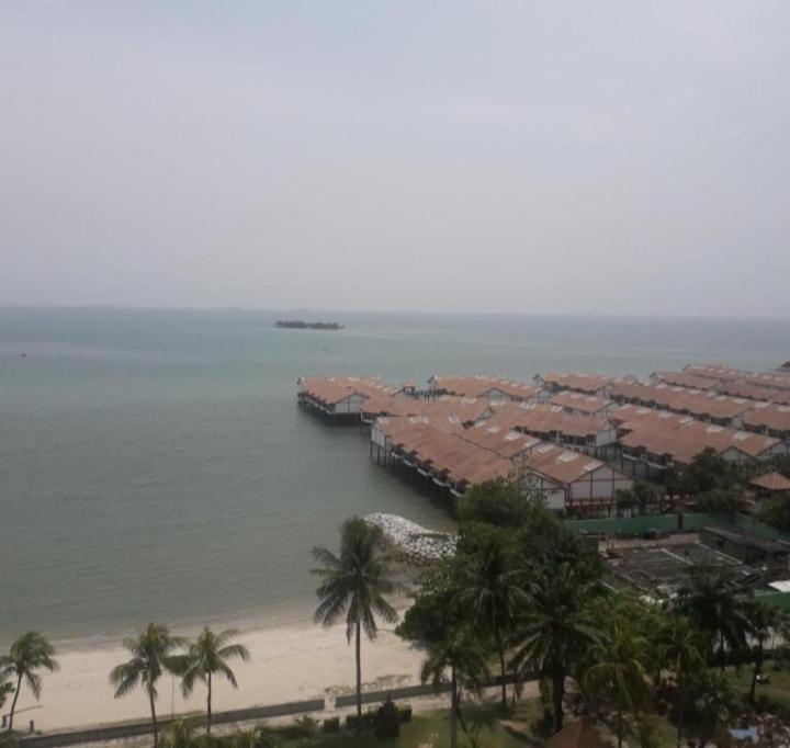Block B And A Glory Beach Resort Port Dickson Exterior foto