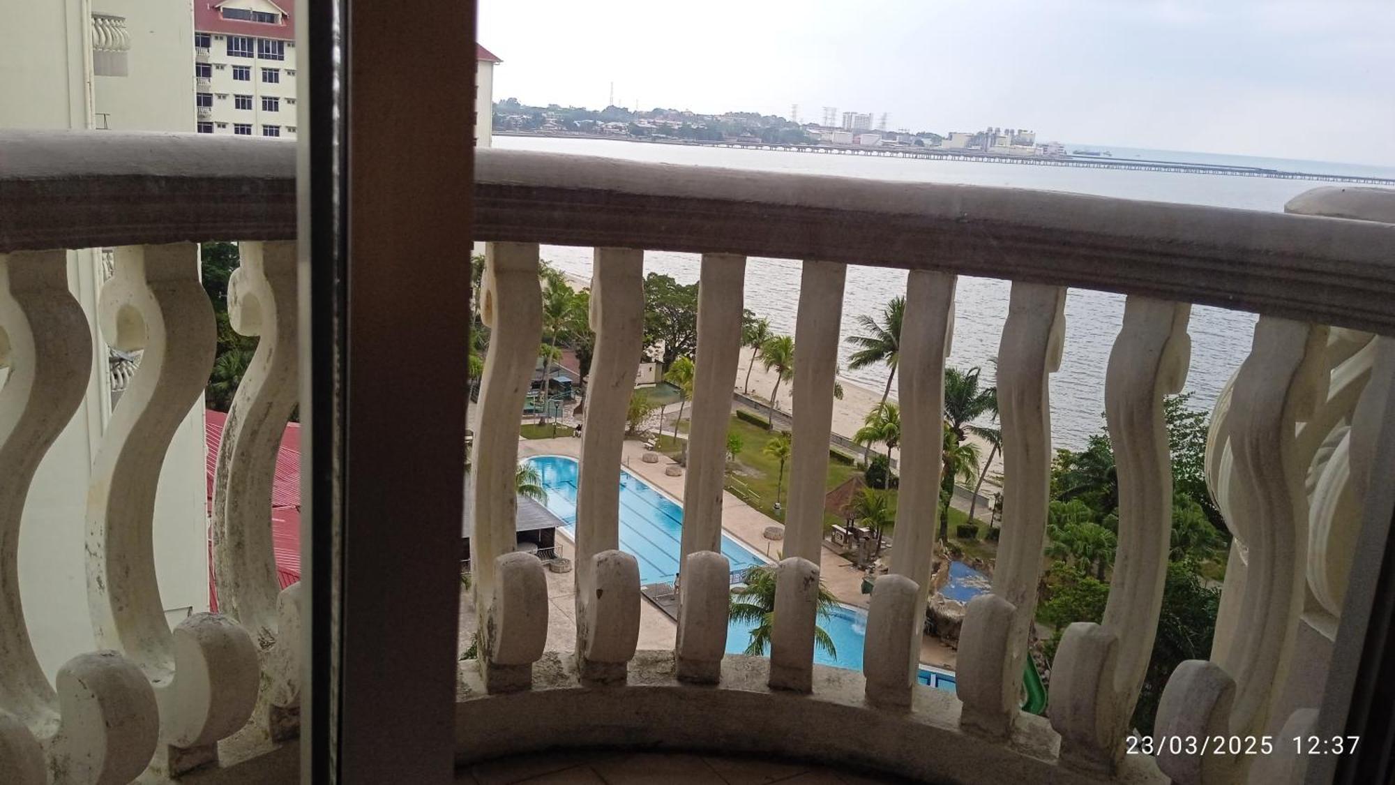 Block B And A Glory Beach Resort Port Dickson Exterior foto